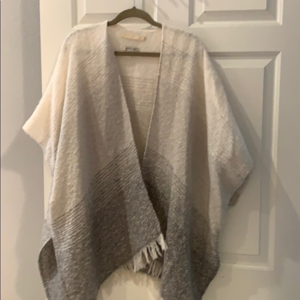 American Eagle Kimono